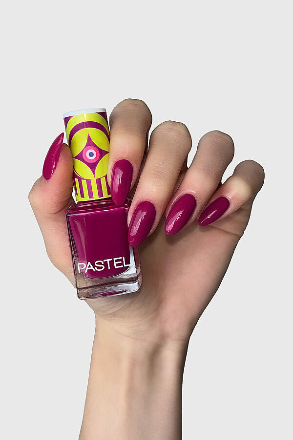 Pastel Wonderland Nail Polish Highly Pigmented 455 Fuchsia