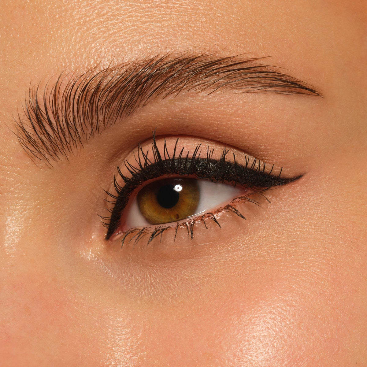 ibraq- Essence I LOVE EXTREME Super Black Kajal